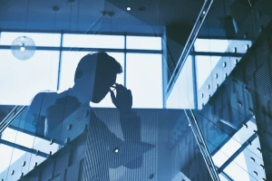 Jak obniżyć ślad węglowy marki kosmetycznej: praktyczny przewodnik